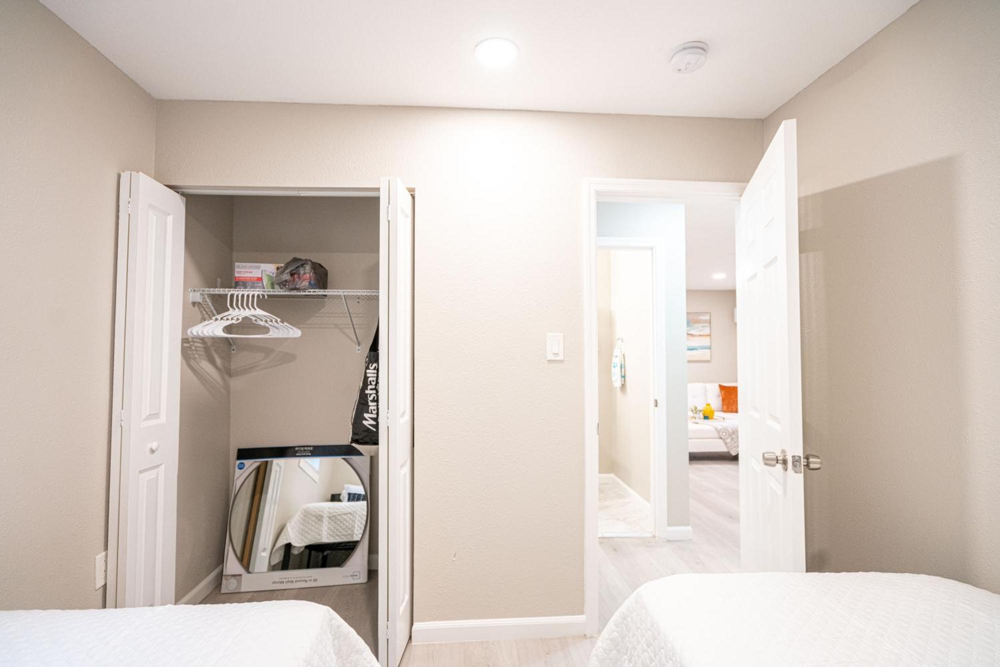 University Serenity Suites แทมปา ภายนอก รูปภาพ